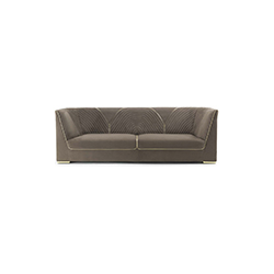 Ranieri 沙发   Vittoria Frigerio星空在线品牌