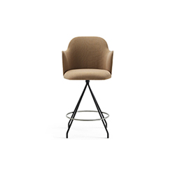 Aleta Swivel 吧椅 亚米·海因  Viccarbe星空在线品牌