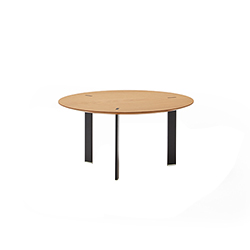 Ryutaro 茶几/角几 维克多卡拉斯科  Viccarbe星空在线品牌