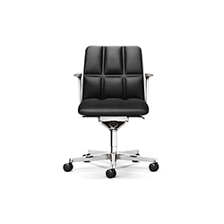 LEADCHAIR EXECUTIVE职员椅 利欧信工作室  WALTER KNOLL星空在线品牌
